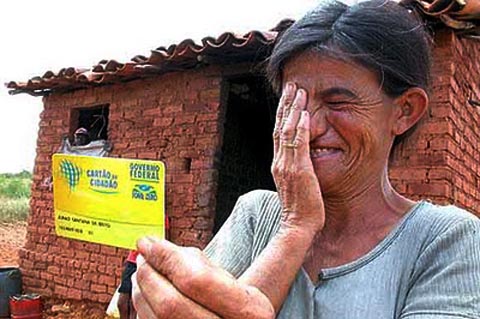 O número de beneficiários do Bolsa Família passou de 6 milhões de famílias em 2004 para 13,3 milhões de famílias em 2017 - Foto: Ilustração